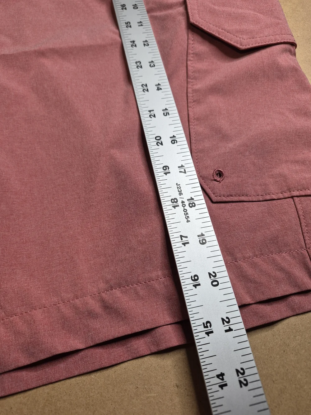 Eddie Bauer Men's Cargo Shorts in Dusty Rose